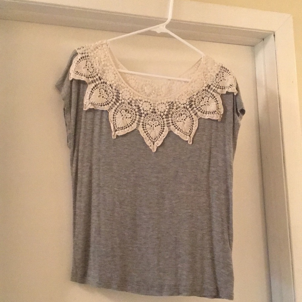 Forever 21 Grey t-shirt with white embroidery